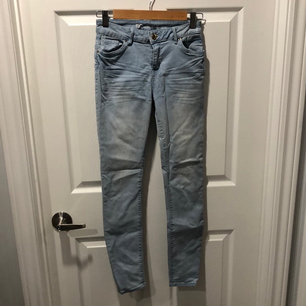 Rio low rise skinny jeans size 7